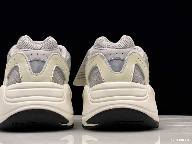 Static V2 Boost EF2829 Yeezy 700 Adidas 0712